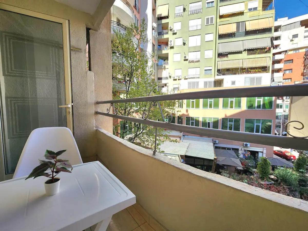 Apartamento Skanderbeg Deluxe Flat W 24h Check In Tirana