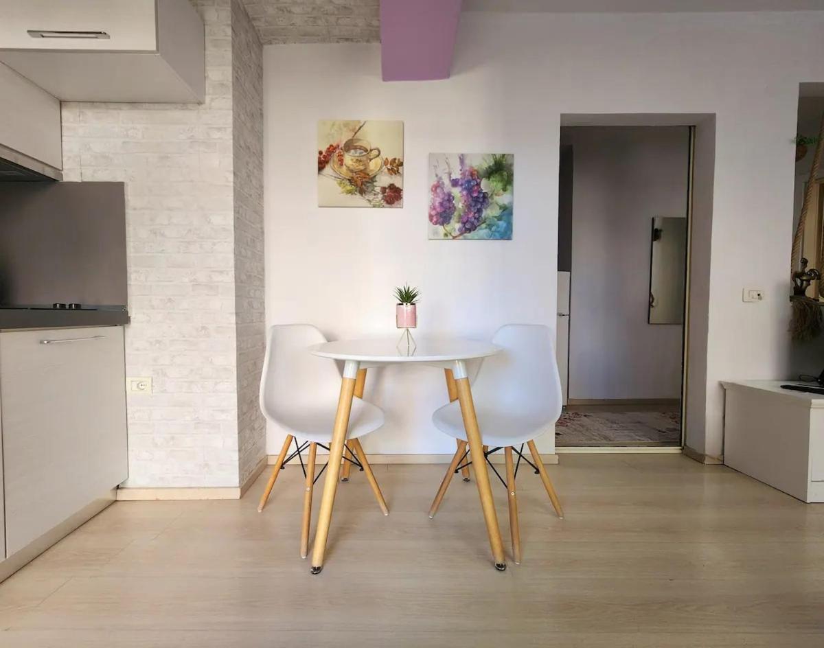 Skanderbeg Deluxe Flat W 24h Check In Apartamento Tirana