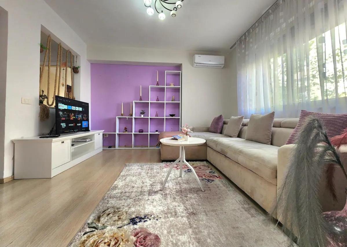 Apartamento Skanderbeg Deluxe Flat W 24h Check In Tirana
